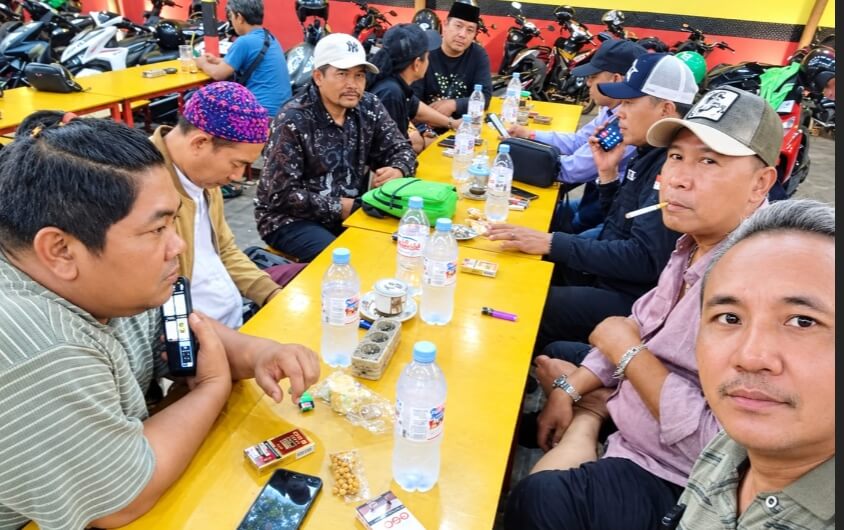 Kopdar pers dan ormas Surabaya